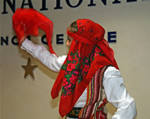Nell’intervallo della conferenza, balli in costumi tipici regionali dell’Albania, in onore della delegazione italiana 6