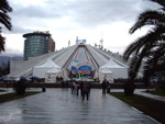 La “piramide” che ospita la Fiera del libro di Tirana