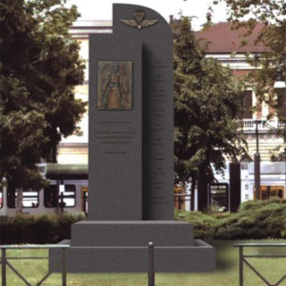 Il Monumento, dei Paracadutisti, inaugurato oggi pomeriggio